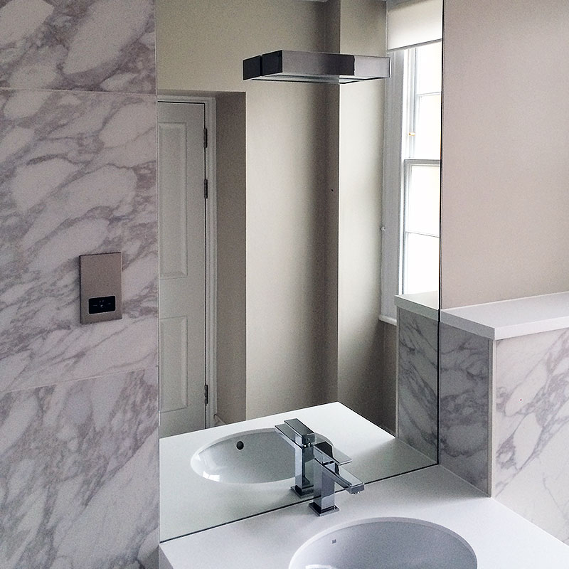 Bathroom mirror with inset light