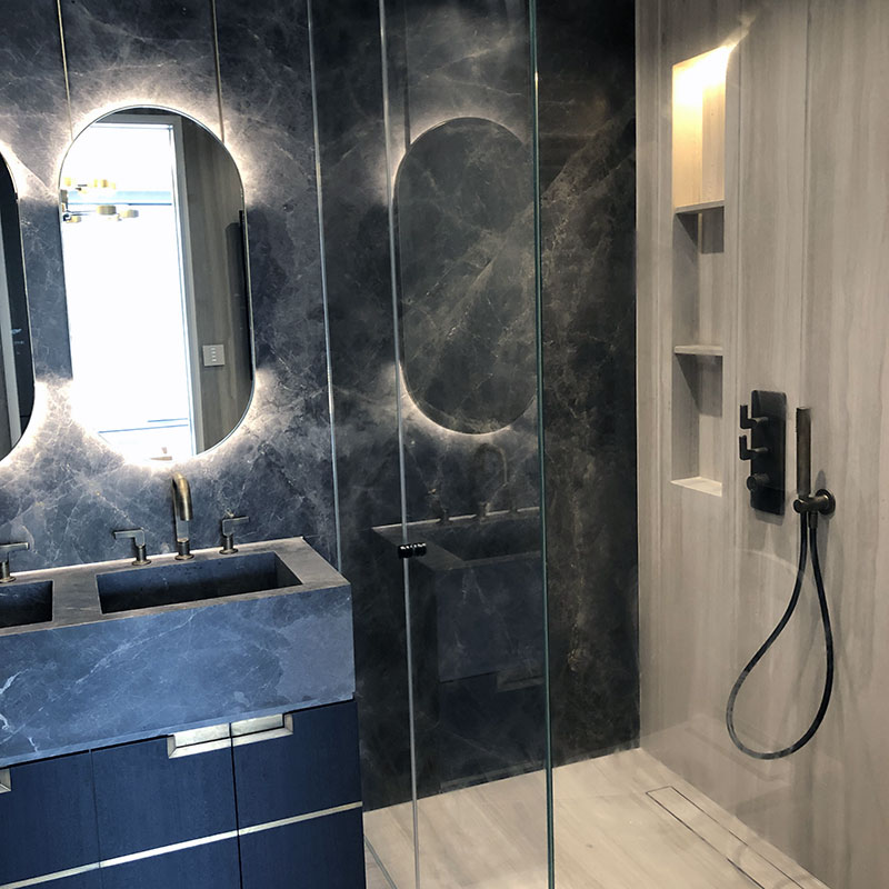 Frameless glass shower Chiswick