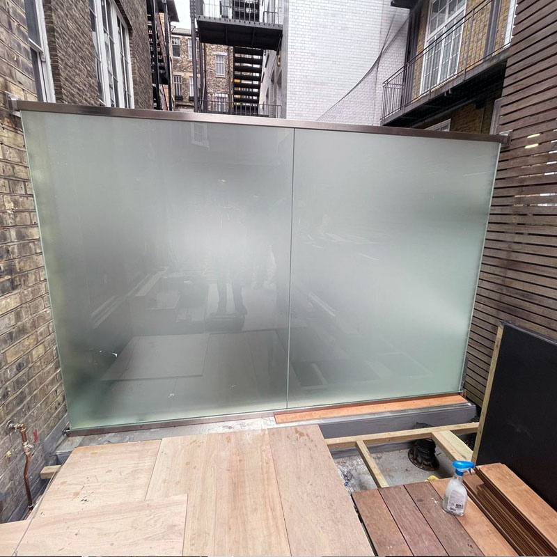 Glass balustrade in London
