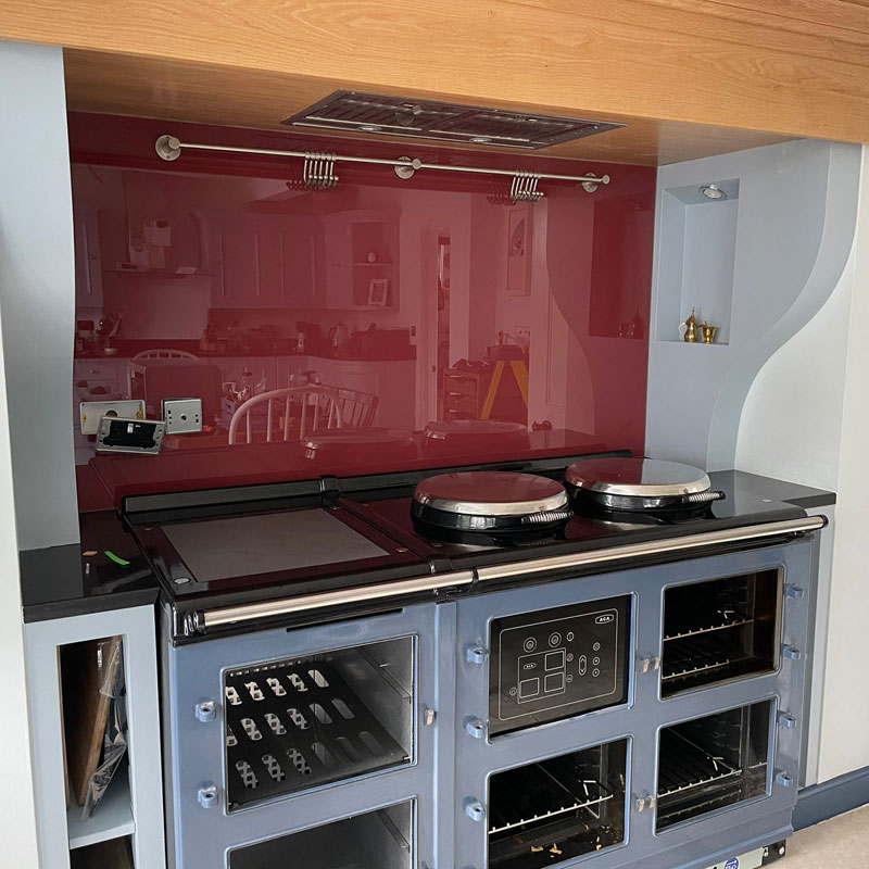 Red glass Aga splashback