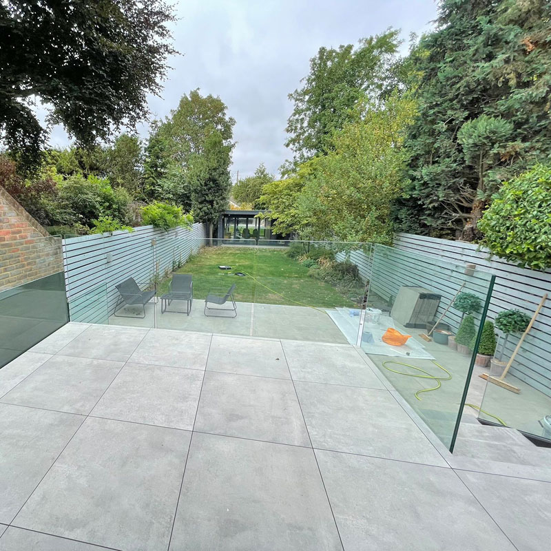 Bespoke glass balustrade garden