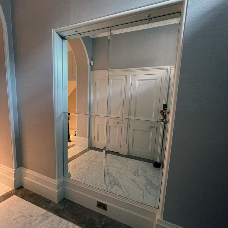 Bespoke mirrors in London