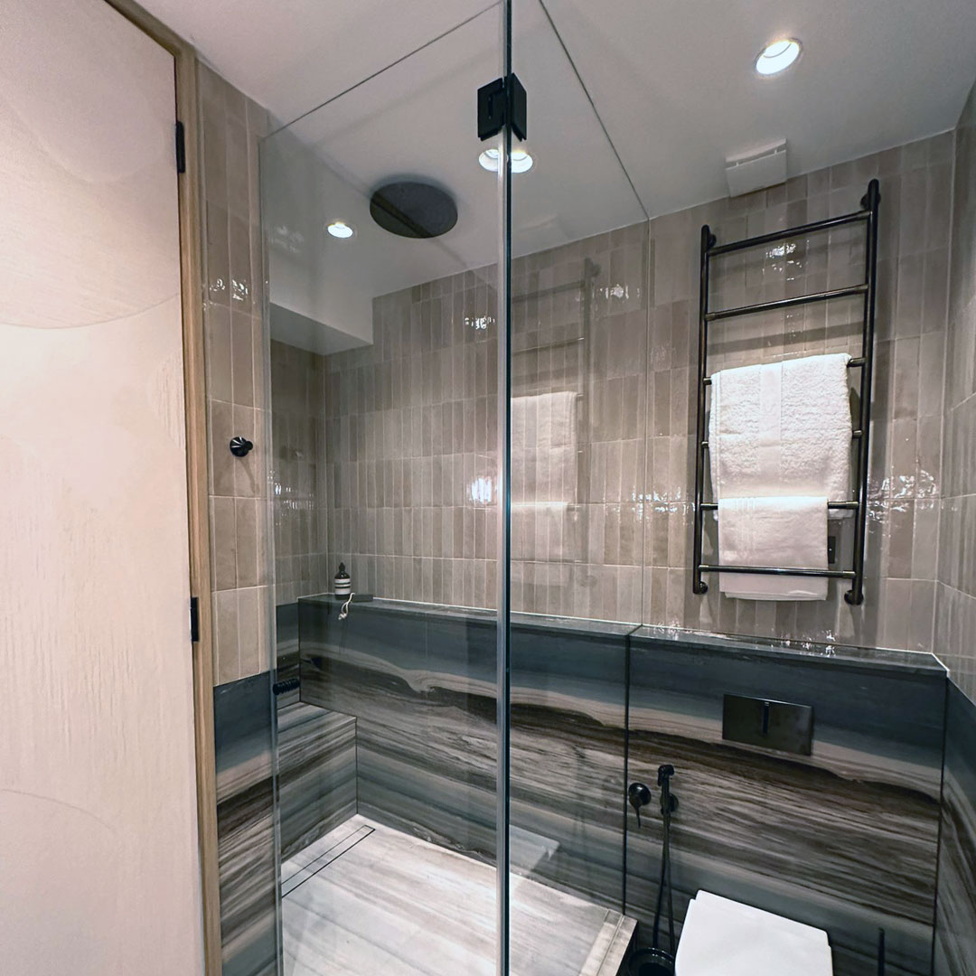 A corner shower in Knightsbridge